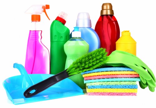 Clapham cleaner helping maintain a bright and tidy home