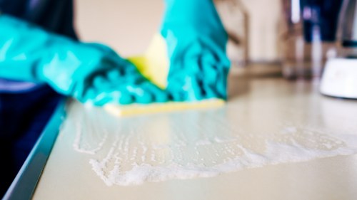 Deep cleaning tasks for a Clapham bathroom and kitchen